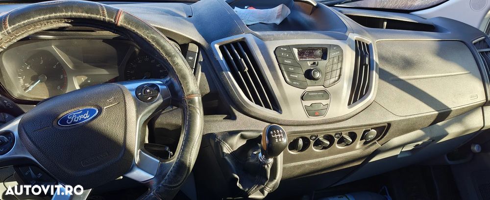 Ford Transit - 8