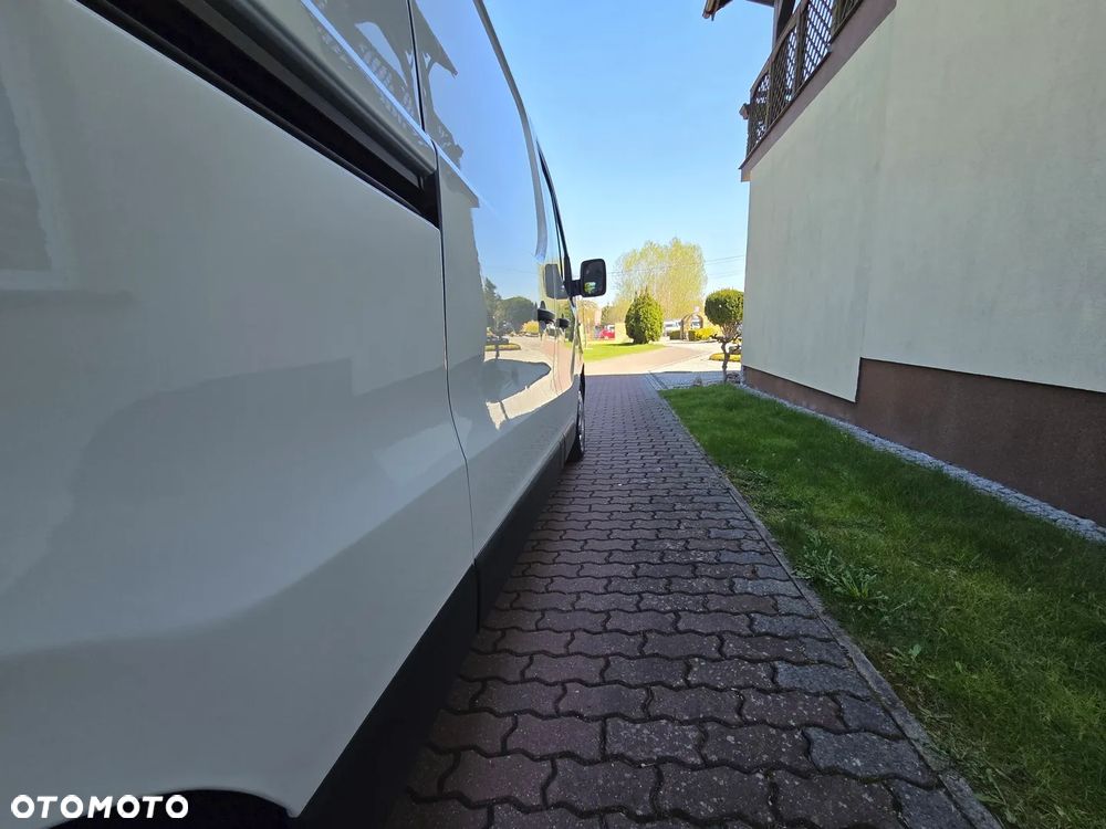 Opel Vivaro - 7