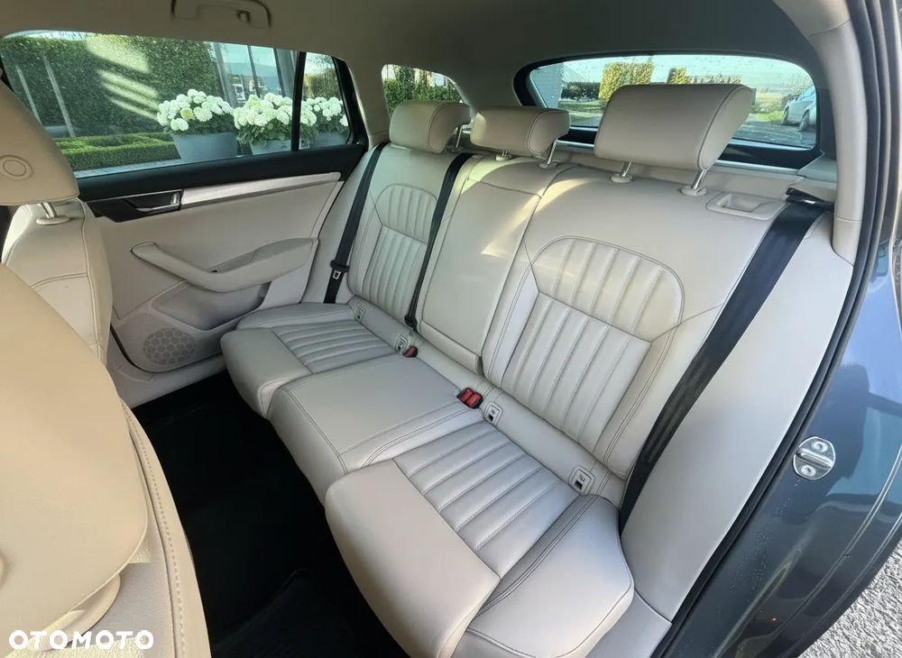 Skoda Superb - 11