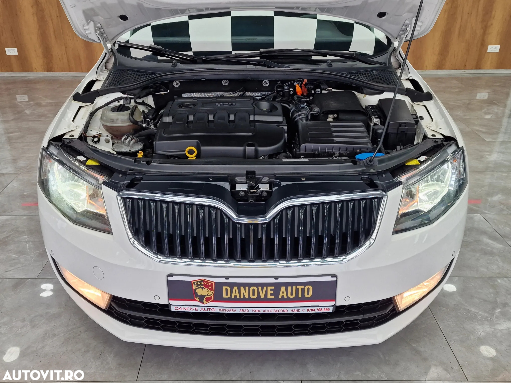 Skoda Octavia 2.0 TDI 4x4 Drive - 26