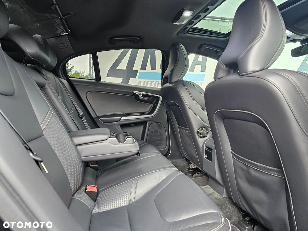 Volvo S60 D4 Geartronic - 14