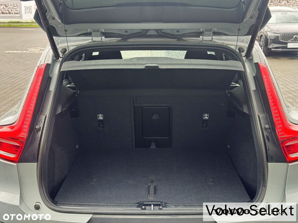 Volvo XC 40 - 26