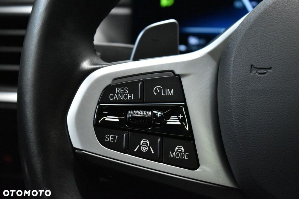 BMW Seria 3 - 17