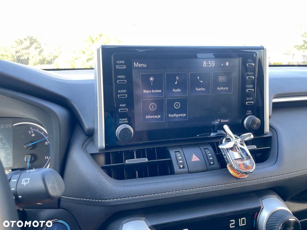 Toyota RAV4 - 11