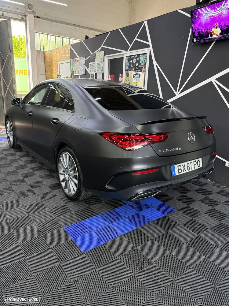 Mercedes-Benz CLA 250 e 8G-DCT AMG Line - 9
