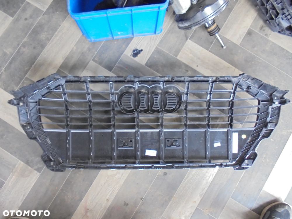 AUDI Q3 II 83A GRILL ATRAPA 83A853651E - 4