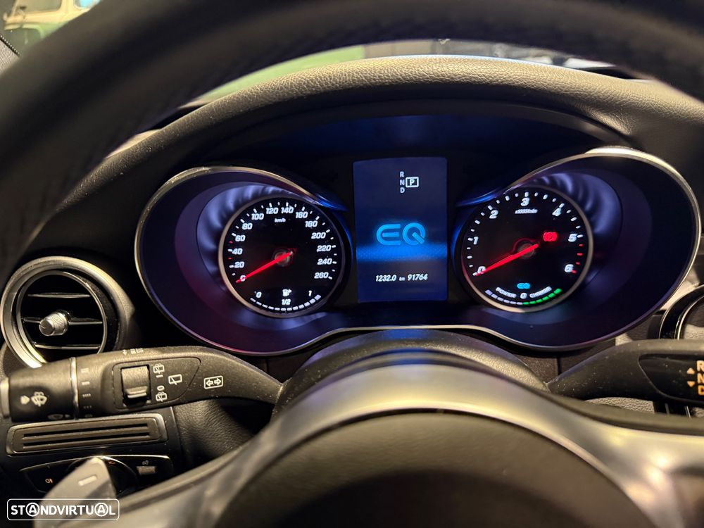 Mercedes-Benz C 300 de AMG Line - 9