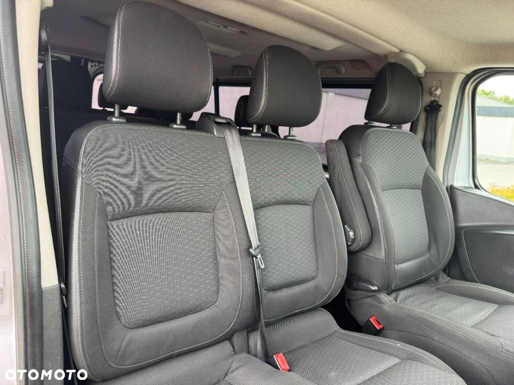 Opel Vivaro - 37