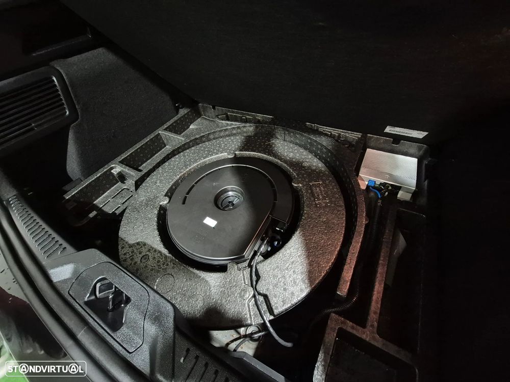 Ford Focus 1.5 TDCi ECOBlue ST-Line - 11