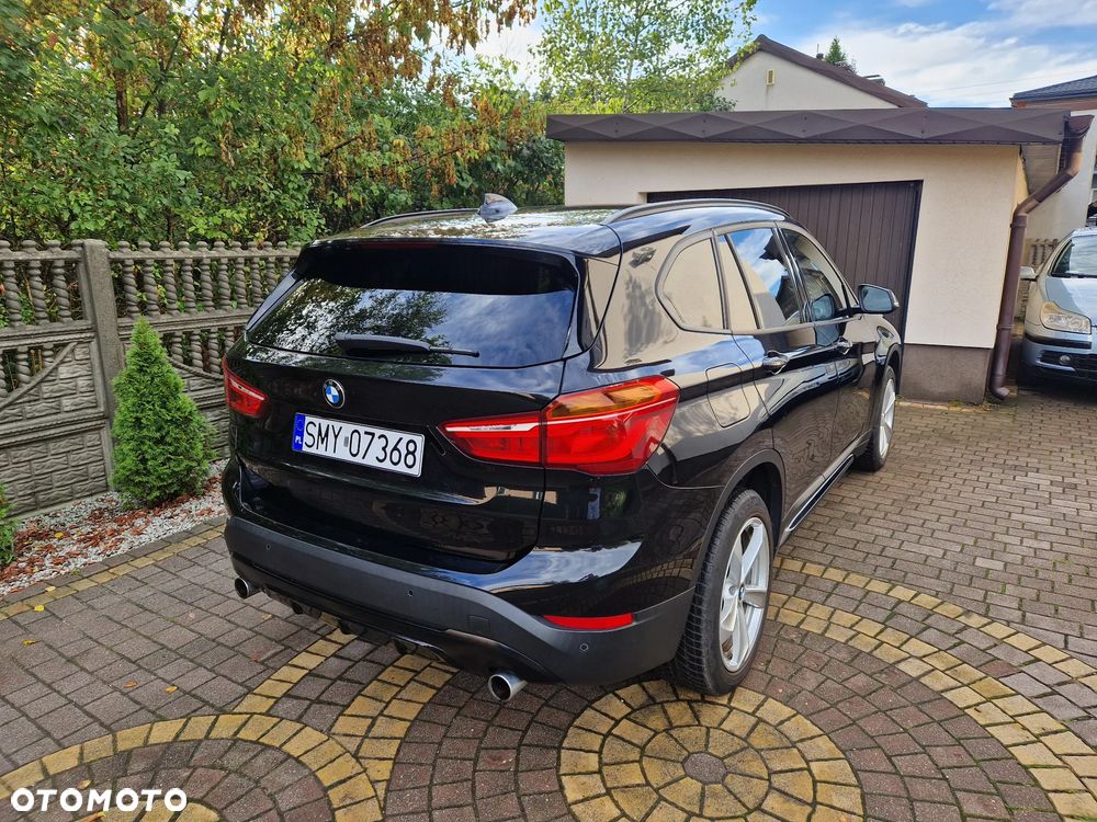 BMW X1 xDrive20d Sport - 3