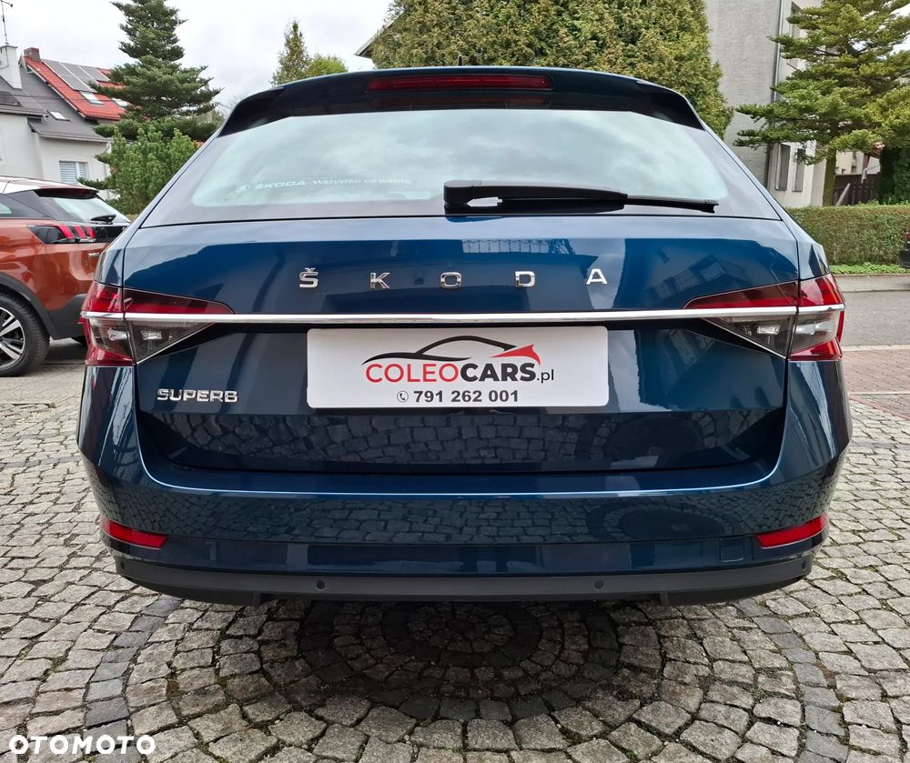 Skoda Superb 2.0 TDI SCR Ambition DSG - 9