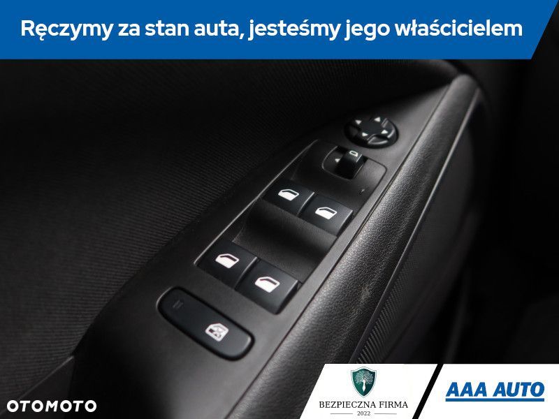 Opel Crossland X - 16