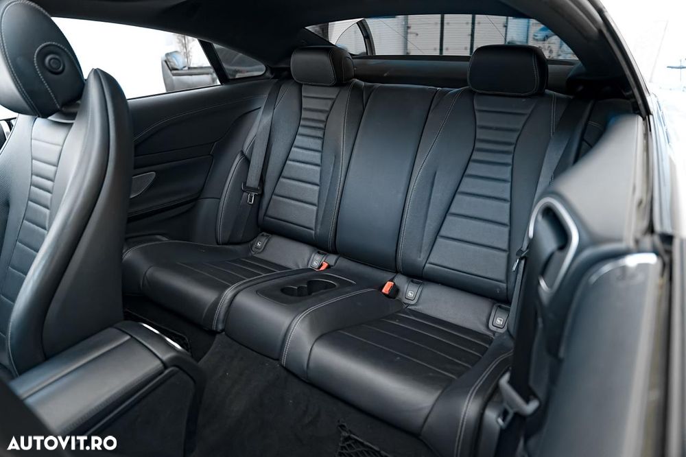 Mercedes-Benz E 220 d 4MATIC - 29