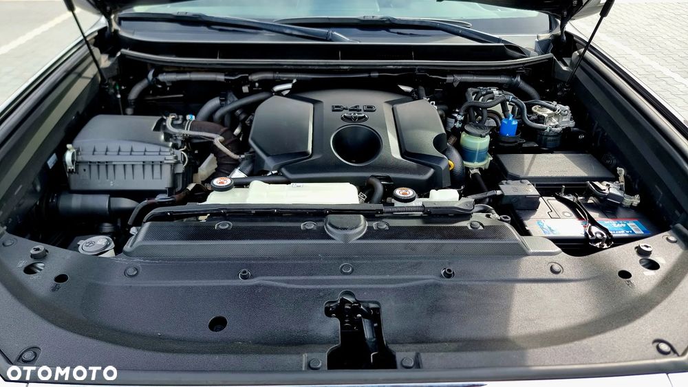 Toyota Land Cruiser 2.8 D-4D Automatik Executive - 24