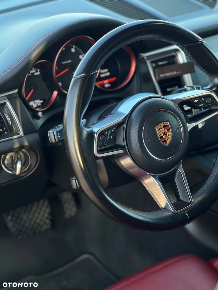 Porsche Macan - 9