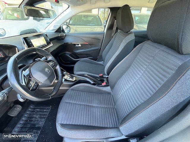 Peugeot 208 PureTech 100 EAT8 Active Pack - 10