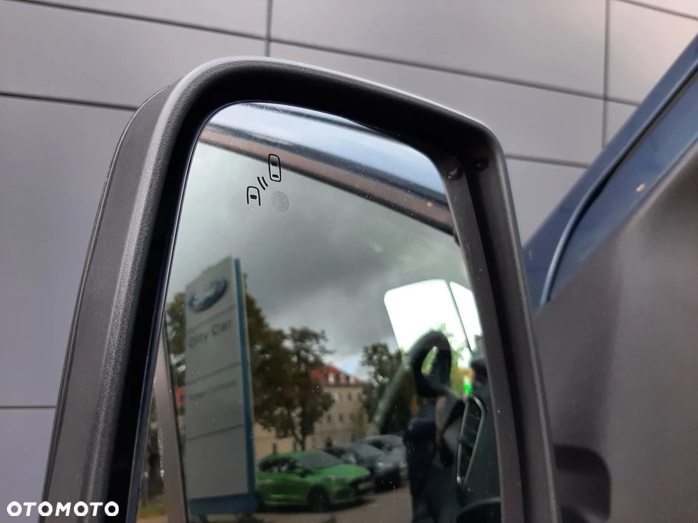 Ford Transit - 30