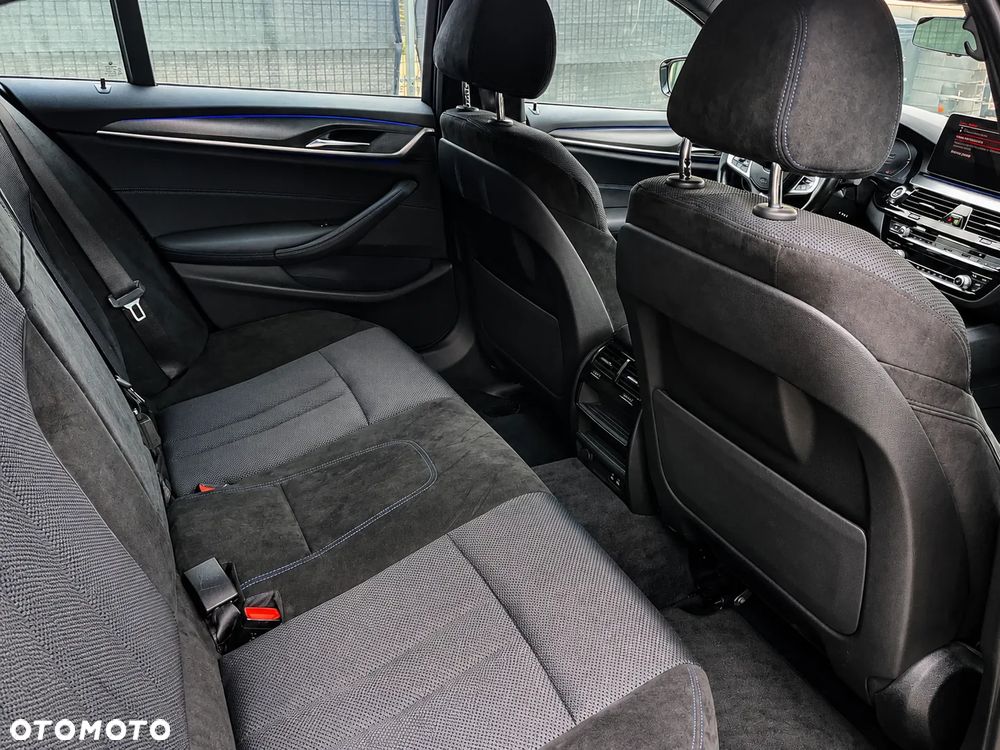 BMW Seria 5 520d xDrive MHEV M Sport sport - 22