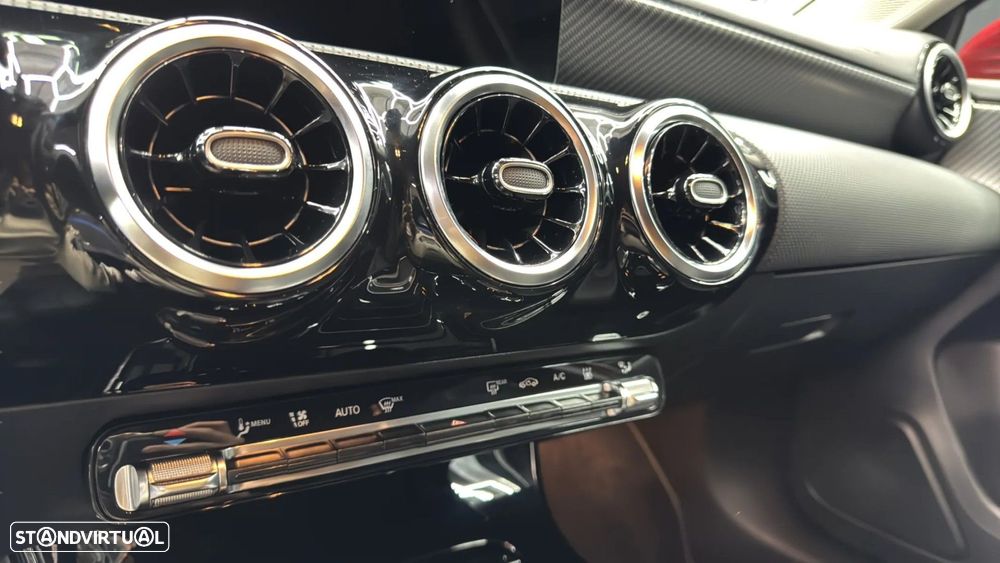 Mercedes-Benz A 250 e Progressive - 11