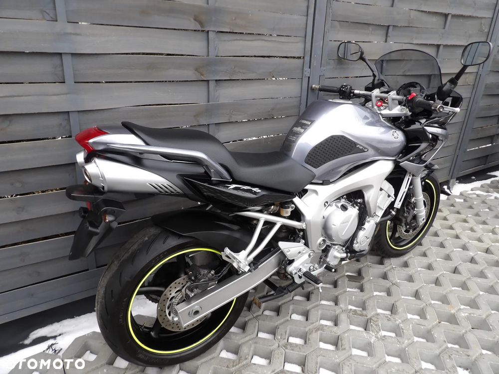Yamaha FZ6 - 5