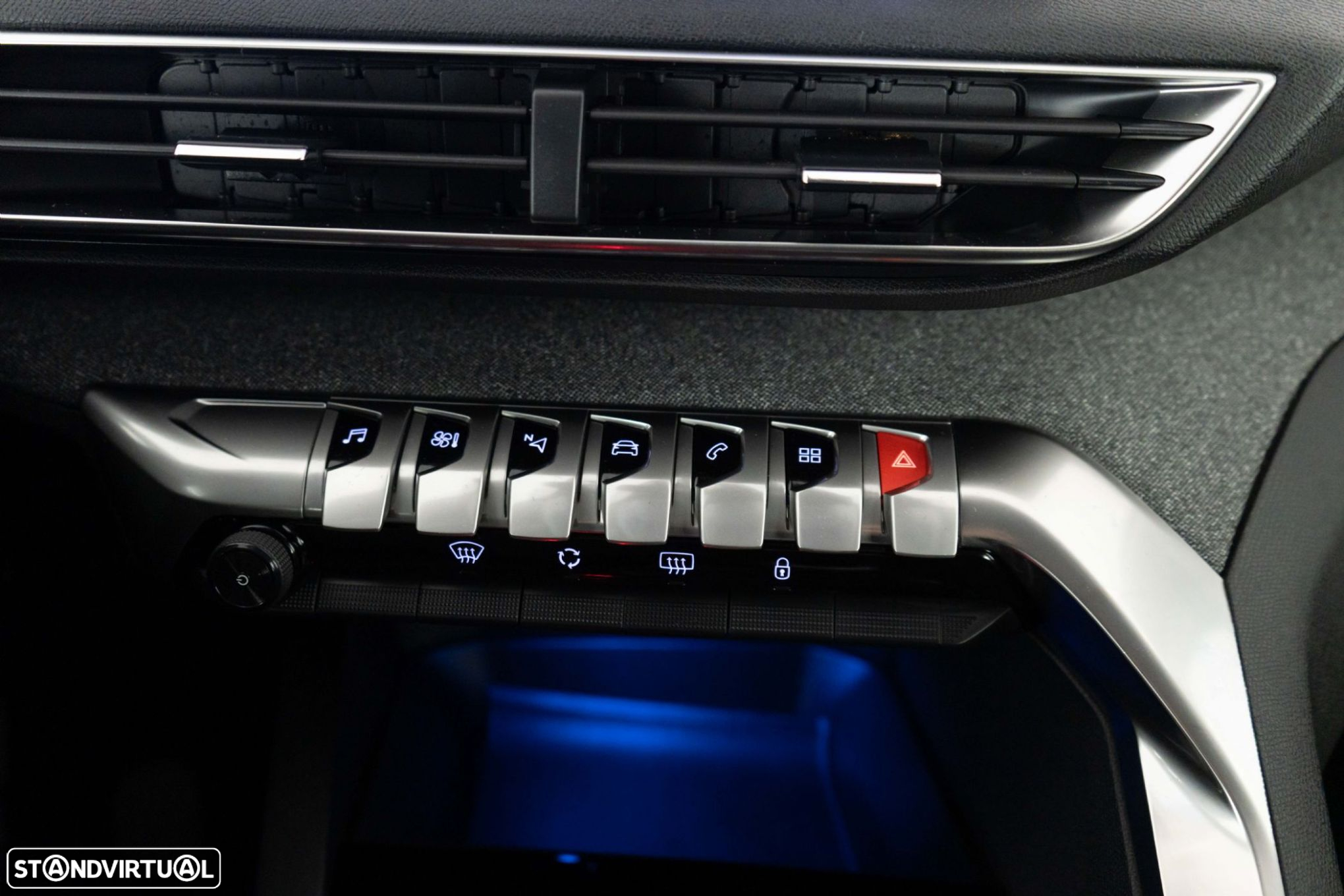 Peugeot 3008 1.2 PureTech Allure - 24