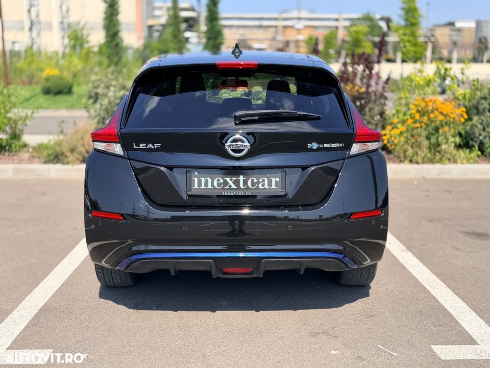 Nissan LEAF 62 kWh e+ N-Connecta - 4