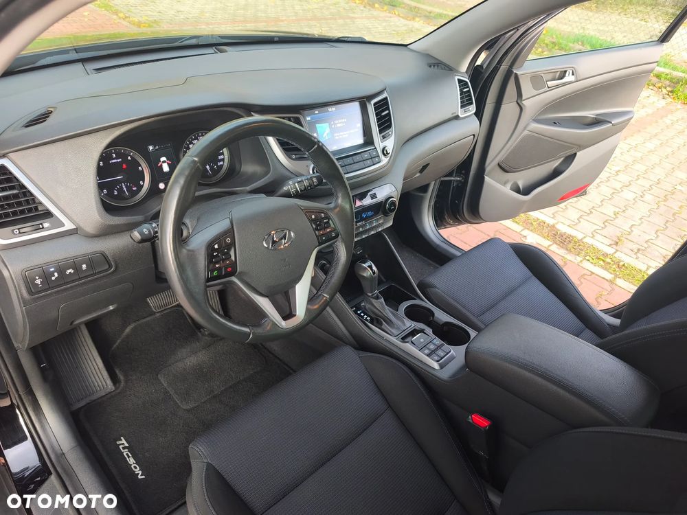 Hyundai Tucson 2.0 CRDI 4WD Automatik Style - 20