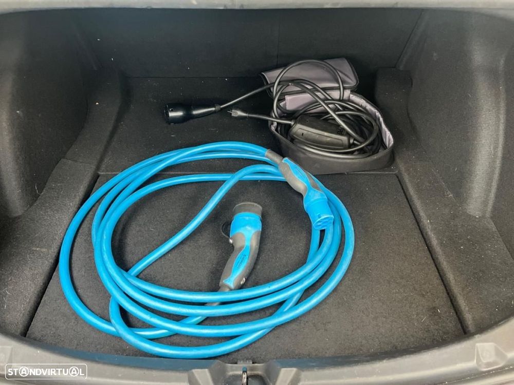 Tesla Model 3 Standard Range Plus RWD - 7