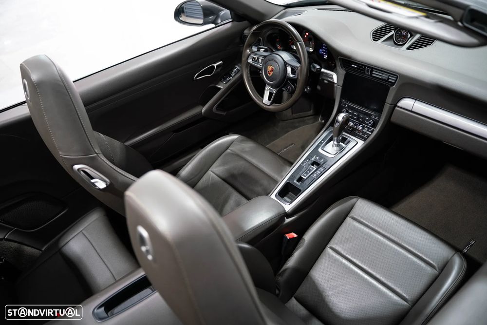 Porsche 911 (991) Carrera 2 S PDK - 23