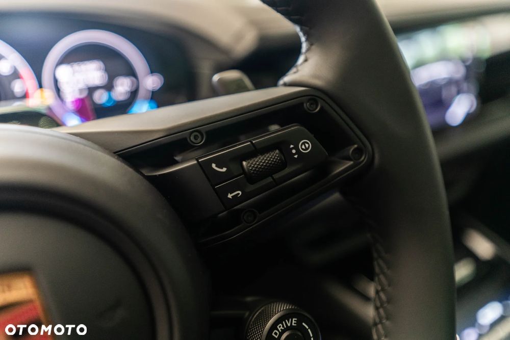 Porsche Cayenne E-Hybrid PHEV Black Edition - 20