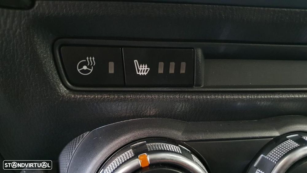 Mazda 2 1.5 Sky-G Evolve Navi - 26