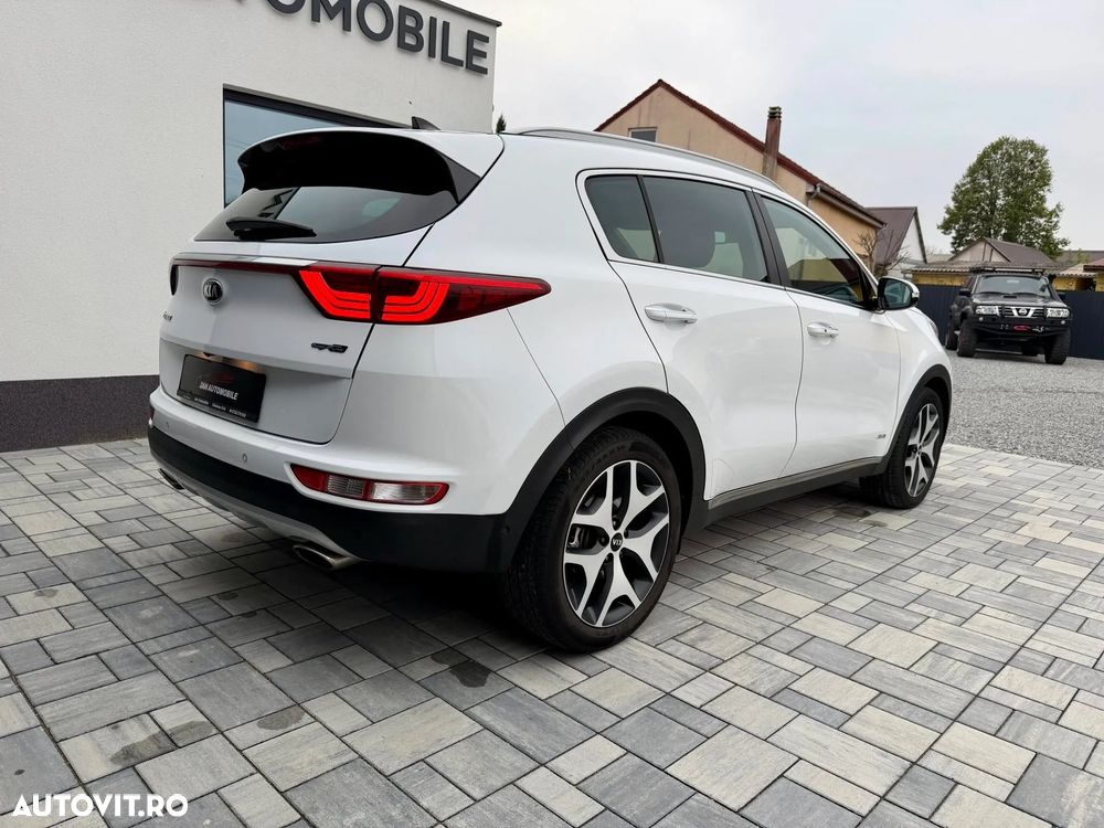 Kia Sportage 2.0 CRDI AWD Eco-Dynamics+ (48V M-H) Aut. GT LINE - 5