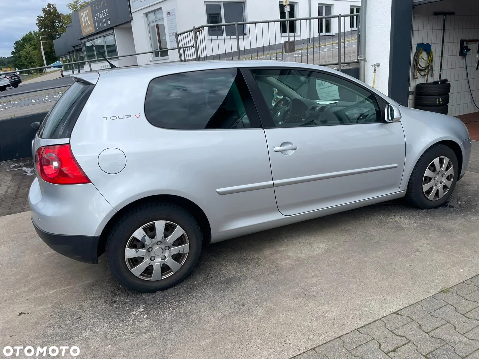 Volkswagen Golf - 4