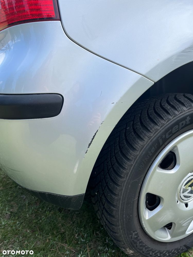 Volkswagen Polo 1.4 16V Trendline - 14