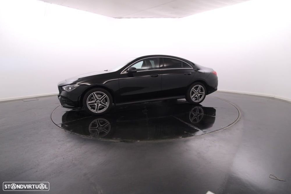 Mercedes-Benz CLA 250 e AMG Line - 2