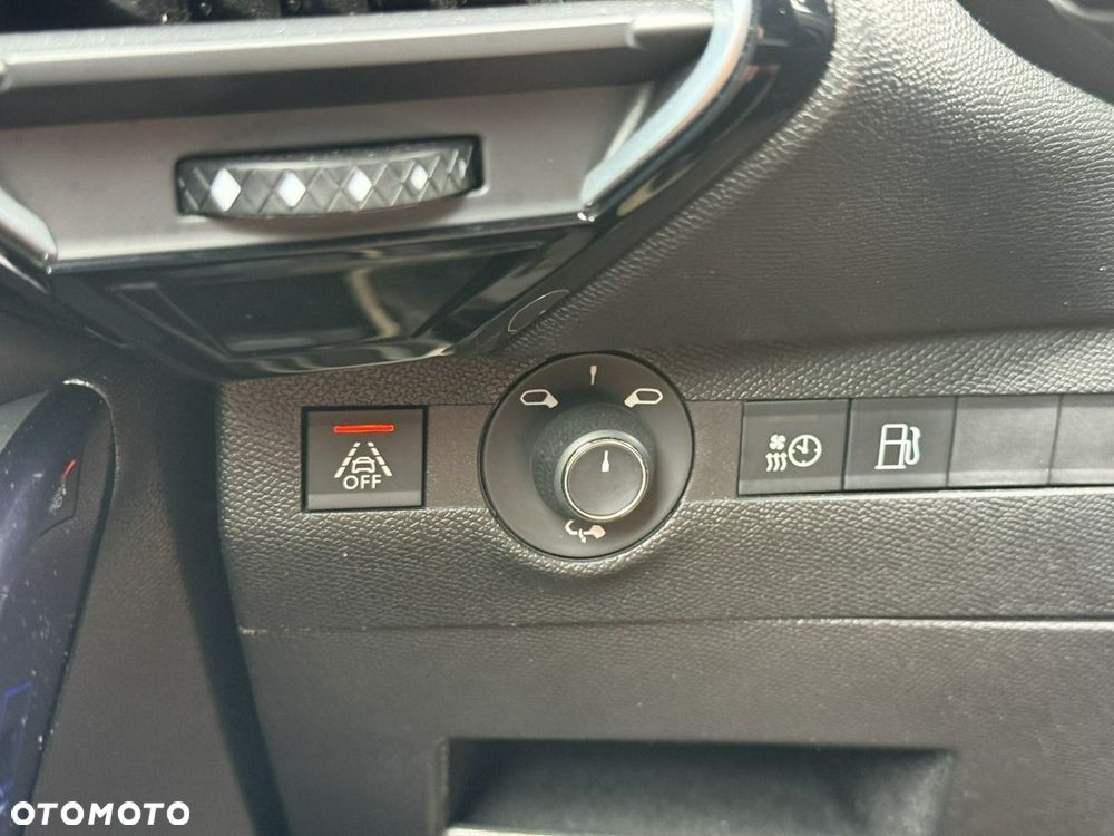 DS Automobiles DS 7 Crossback - 24