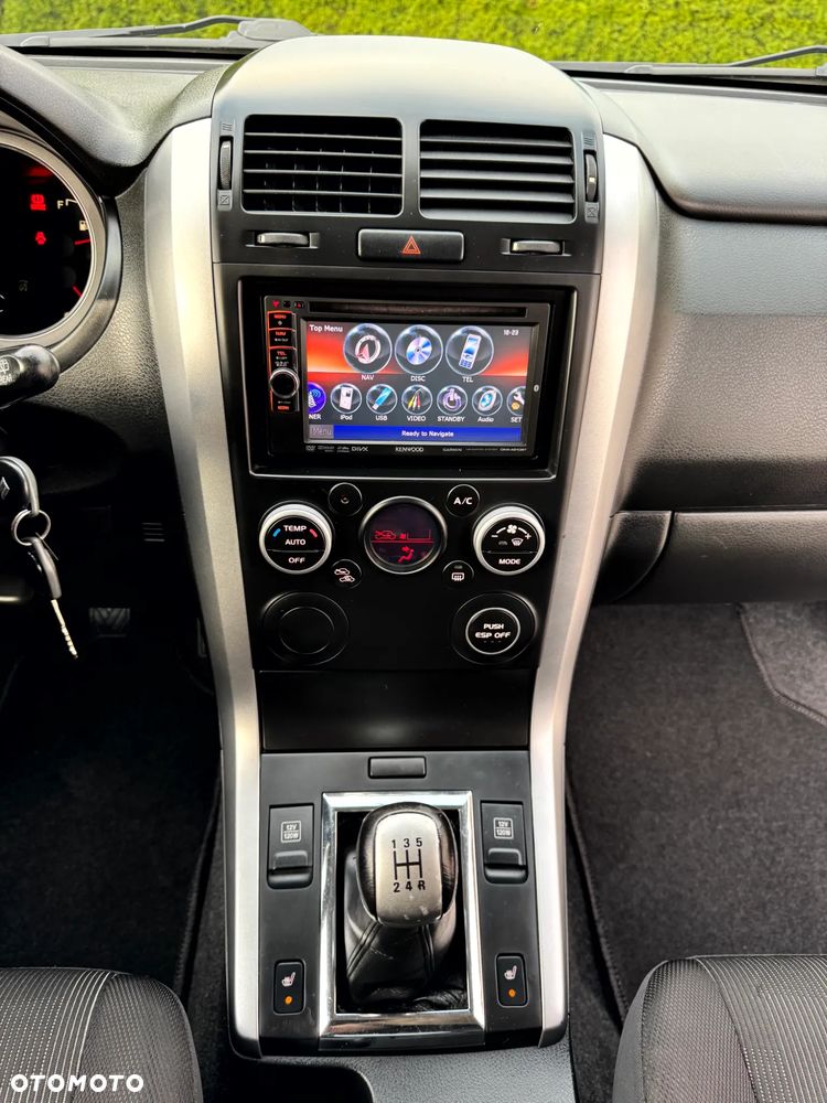 Suzuki Grand Vitara 1.6 Comfort - 11
