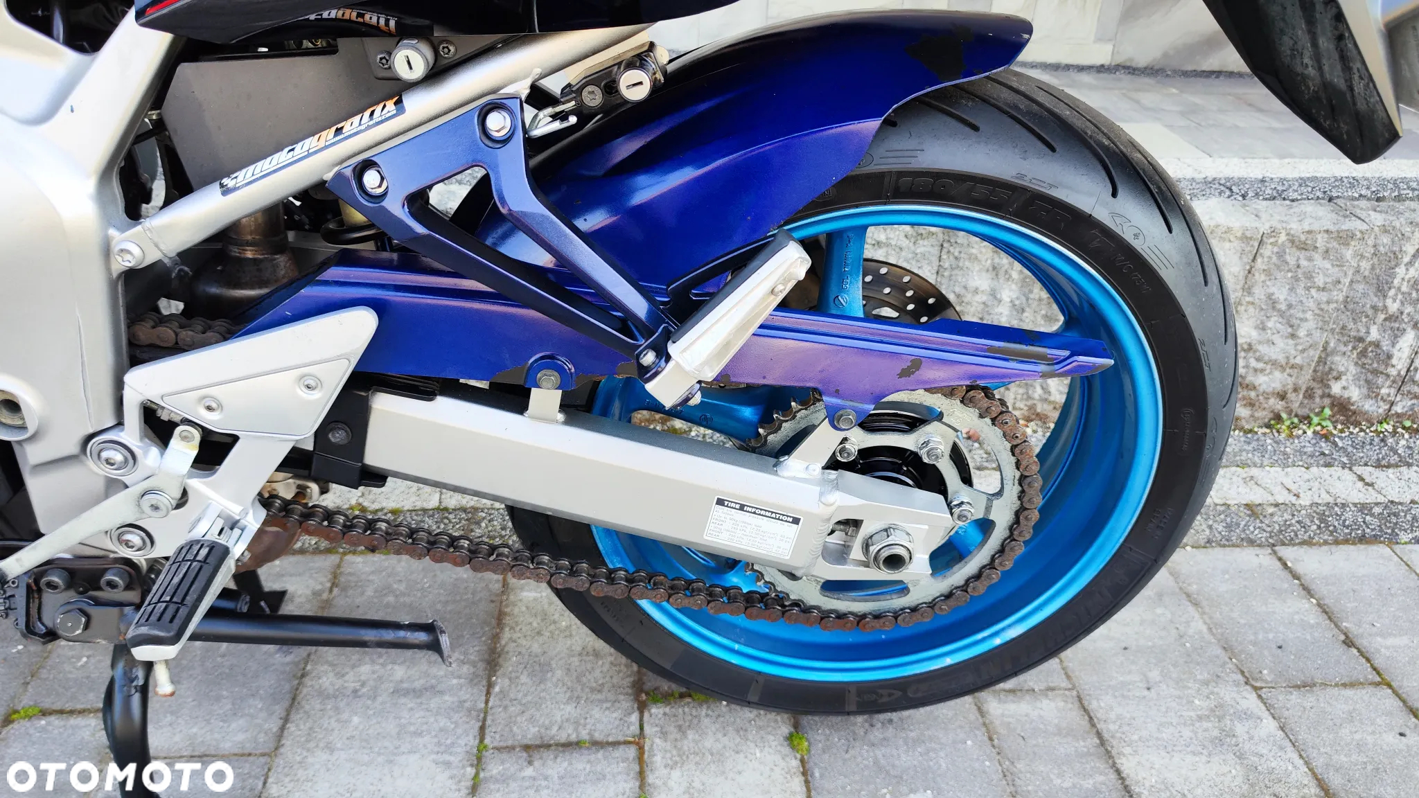 Yamaha FZS - 23