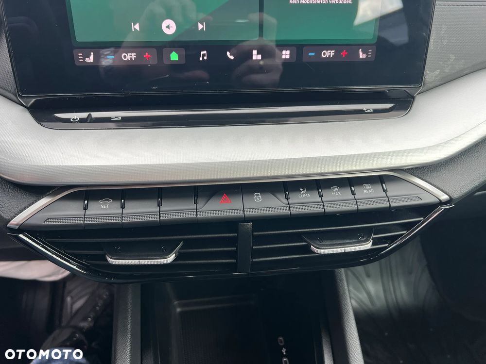 Skoda Octavia 1.5 TSI Selection - 15