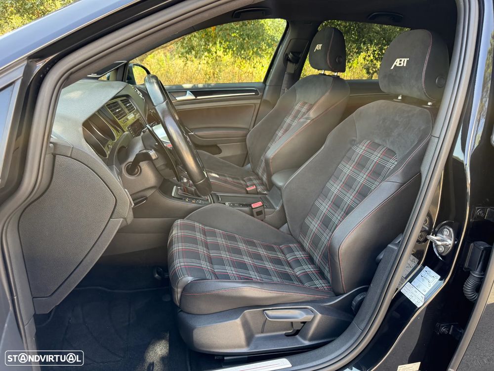 VW Golf - 19