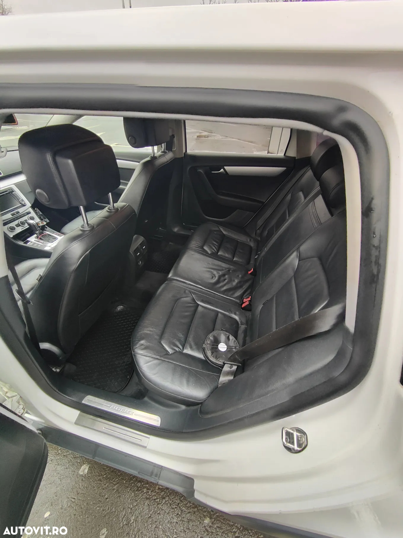 Volkswagen Passat Alltrack 2.0 TDI 4Motion DSG BlueMotion Tec - 3