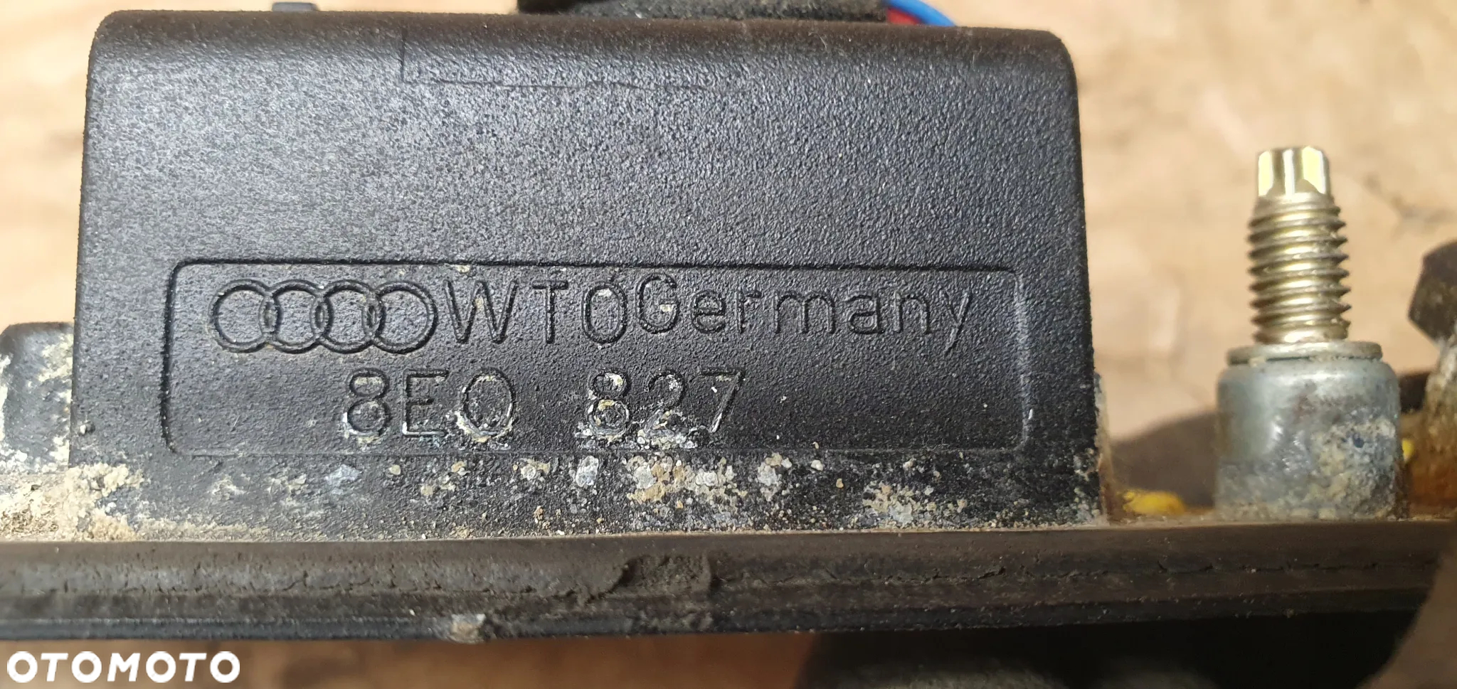 Blenda klapy bagażnika mikrostyk podświetlenie Audi A4 B6 8P0827574 - 7