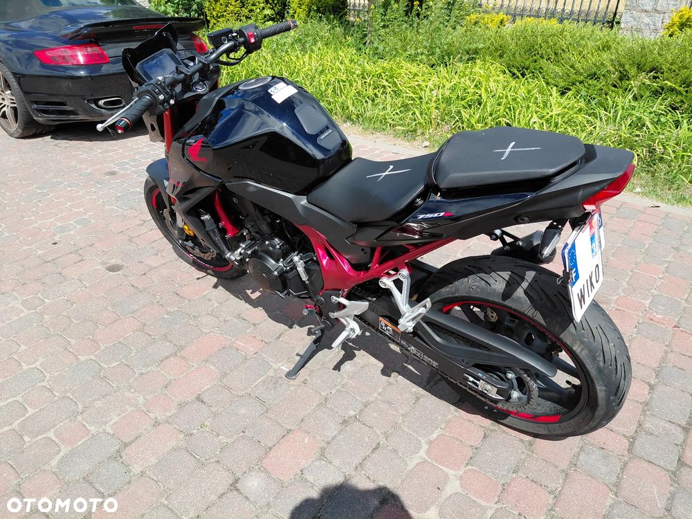 Honda Hornet - 3