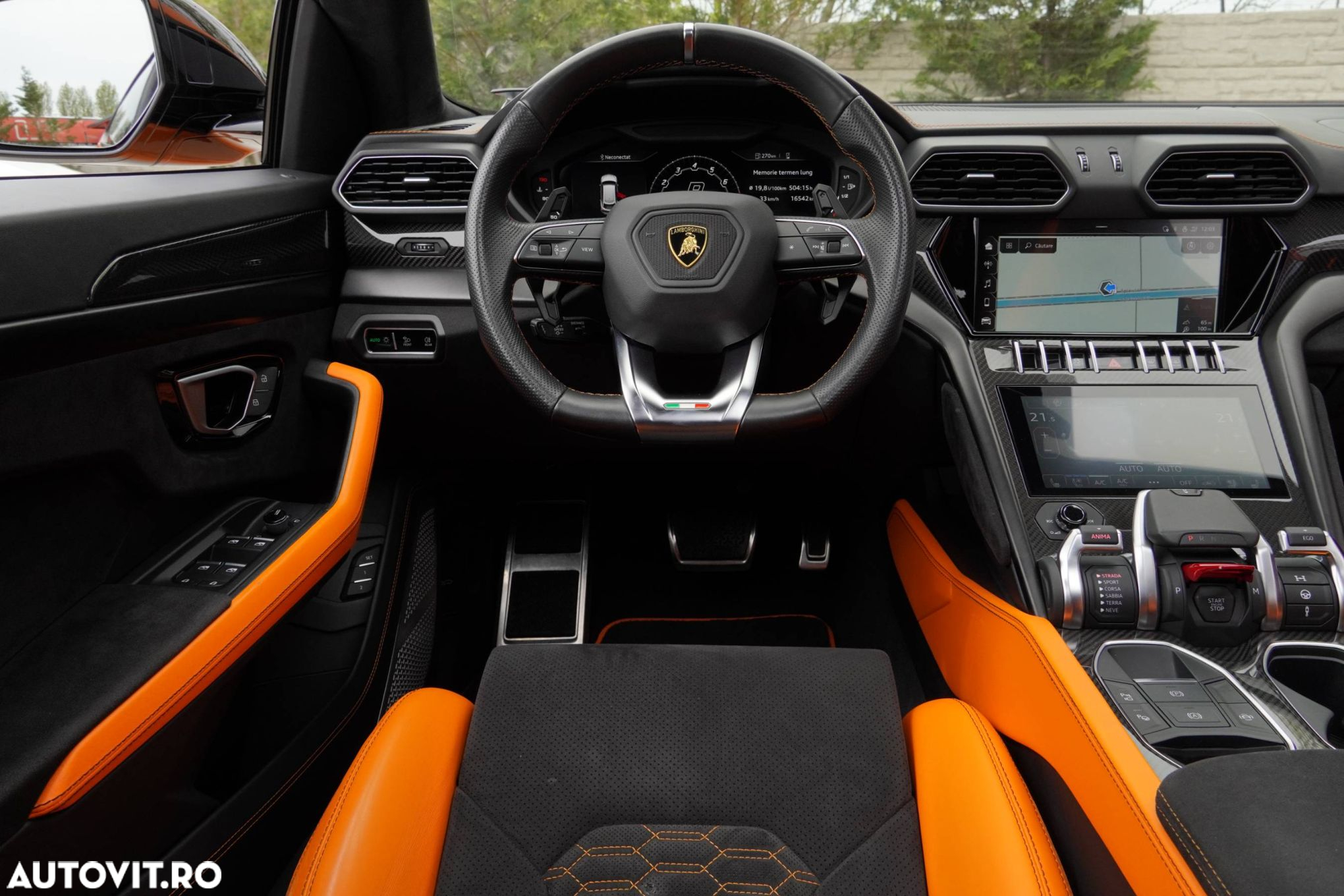Lamborghini URUS Standard - 29