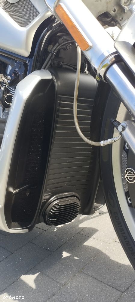 Harley-Davidson V-Rod Muscle - 18