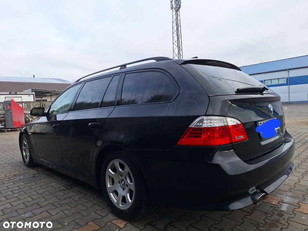 BMW 5 Series 2009 photo 3