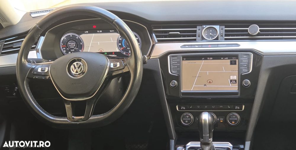 Volkswagen Passat 2.0 TDI SCR DSG (BlueM Tech) Highline - 4