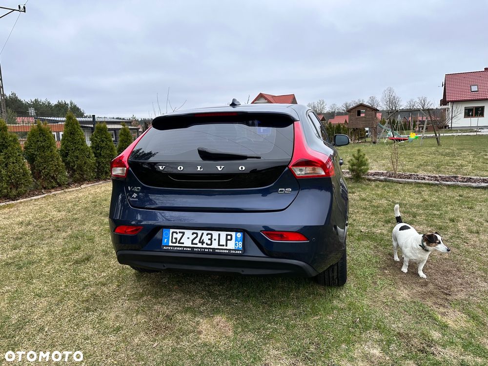 Volvo V40 D2 Powershift Kinetic - 5