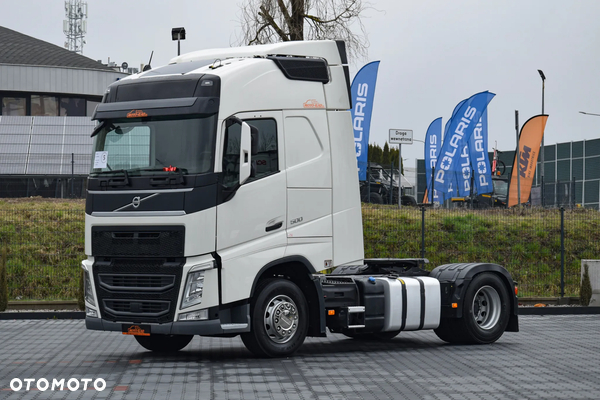Volvo FH500 / EURO 6 / KLIMATYZACJA POSTOJOWA / ACC / LEDY / 2 ZBIORNIKI / NISKI PRZEBIEG / SERWISOWANY / SPROWADZONY