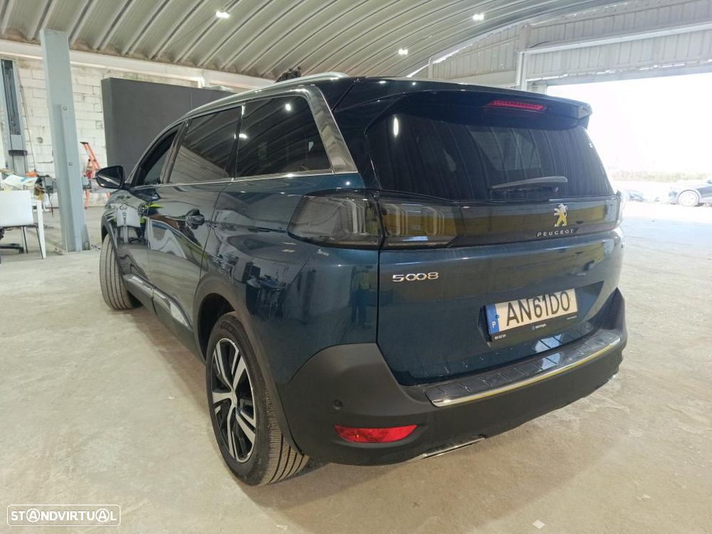 Peugeot 5008 2.0 BlueHDi GT EAT8 - 3